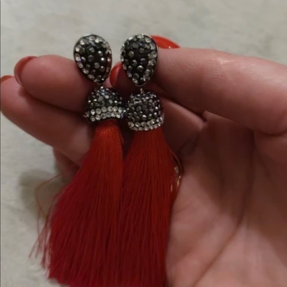 NWT Tassel Earrings Thread Long Dangle Drop Earrings Party Gigt black red white - Picture 2 of 10